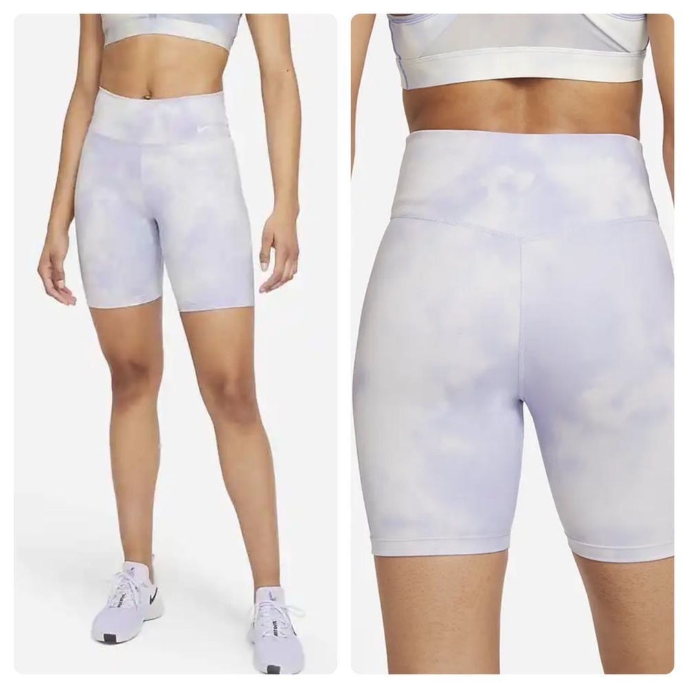 Nike Mid Rise Short